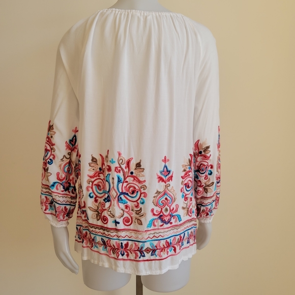 Embroidered Boho Top - Picture 3 of 6